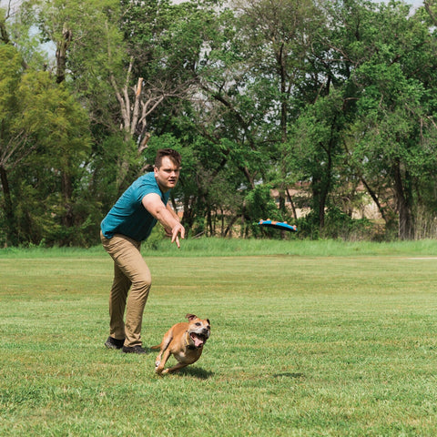 Chuckit - Whistle Flight Fetch